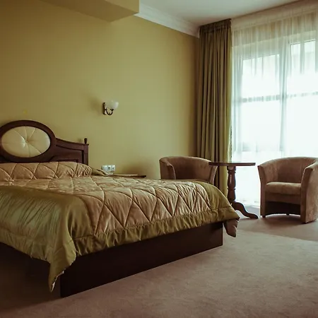 Warszawa 호텔 4*
