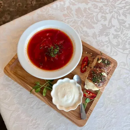 호텔 Warszawa 4*
