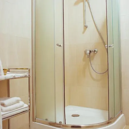 Warszawa 호텔 4*